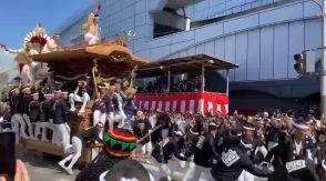 岸和田だんじり祭　カンカン場などで豪快なやりまわし