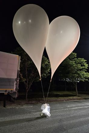 北朝鮮の「ごみ風船」で火災 ソウル市内のビル屋上