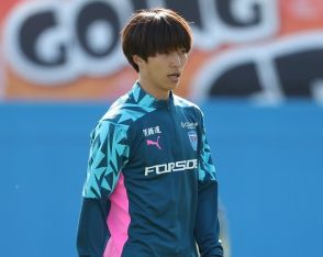 ３か月半ぶりに先発から外れ出番なし。それでも横浜FCの井上潮音は動じずに一意専心「また100％の準備をするのがすべて」