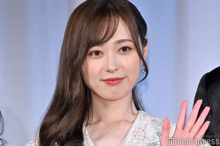 福原遥、1ヶ月遅れの誕生日サプライズに驚き「まさかすぎて」学生時代の秘蔵ショットも公開【透明なわたしたち】