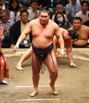 豊昇龍が今場所初の白星先行　全勝・大の里に対抗心「当たるのを待ってます。やっぱ負けたくないね」