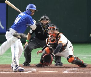 「スーパープレー」と阿部監督も絶賛　巨人・岸田が「勝負かけた」瞬間　直後の吉川の本塁打につなぐ