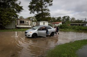 原油先物は続伸、ハリケーンの米生産への影響を注視