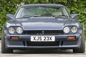 バブル期に世界最速として話題になったリスター・ジャガー「XJ-S 6.0」が744万円で落札！ グッドウッドにも招待された由緒正しい個体としては激安!?