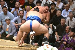 【秋場所】大の里が無傷の１０連勝　師匠は霧島の変化に「作戦負けでしょ」