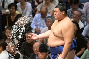 【秋場所】大の里無傷１０連勝で最速大関へ前進　恩師も厳命「一気昇進で角界のスーパースターに」