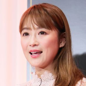 鈴木奈々、美人義姉とのツーショットが反響呼ぶ　「お姉さん美しい」「ほんま美女姉妹」