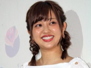 菊地亜美、両親の還暦祝いショット披露「娘が産まれてから頼ることが多くなり、いつも助かってます」