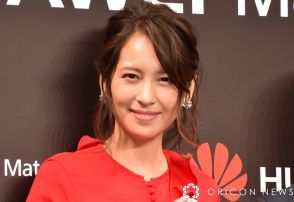 ナイナイ矢部の妻・青木裕子アナ、息子と手つなぎ親子2ショット「三連休が楽しかった」　ほっこり家族時間に“いいね”集まる