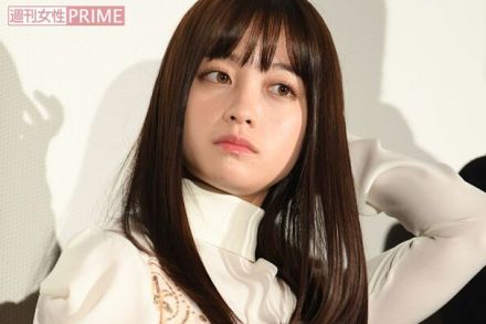 「何がどうしてこうなった」橋本環奈の朝ドラ金髪ビジュに、“平成ギャル世代”が猛反発