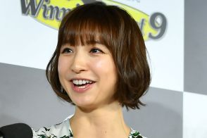 篠田麻里子がＩＴ社長と交際で〝石橋を叩きまくった〟ワケ　求愛は何度も拒否！