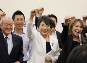 「草の根」で初の女性首相へ　上川陽子外相　総裁候補が走る