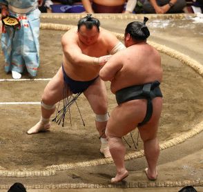 宝富士が幕内残留確実の7勝目！141年間も続く青森県出身幕内力士の歴史守り「役目は果たせた」