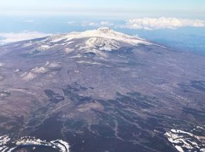 済州島漢拏山に現れた巨大形状雲…話題の「ブロッケン現象」