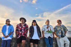 MONGOL800 × WANIMAが船の上で演奏、コラボ曲「ラズリ」MVで