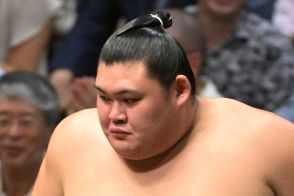 【秋場所】大の里が逆転で初黒星「昨日の落とし穴に今日ハマった感じ」