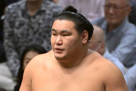 【秋場所】２大関がともに黒星…　６敗目の豊昇龍に九重親方バッサリ「何を言ったらいいかわからない」