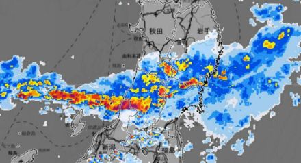 秋田県で線状降水帯　土砂災害や河川の増水などへの警戒呼びかけ