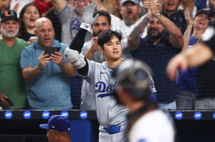 「50-50」達成！ 大谷翔平がメジャー史上初の大記録樹立