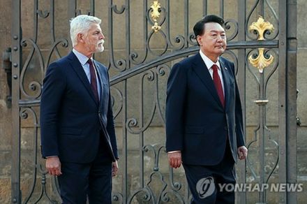 チェコ大統領　韓国の新原発受注に「楽観的」＝原子力同盟構築へ