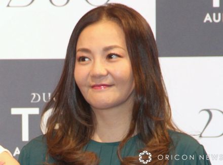 華原朋美、大丈夫？ソフトクリームが顔べちゃ　5歳長男と2ショット「最高の思い出」