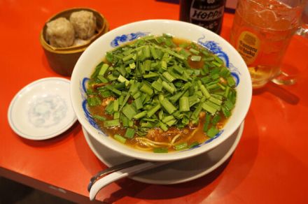 【モツあんかけラーメン】大塚のニューウェーブ町中華の名物ラーメンが、ぐぅのねも出ないほどにうまかった話：パリッコ『今週のハマりメシ』第152回