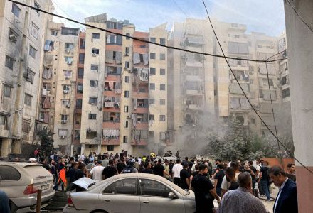 イスラエル軍、レバノン空爆でヒズボラ司令官を殺害　死者は9人