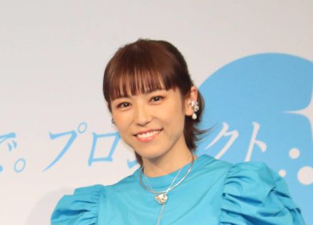 若槻千夏、自身ブランド展示会に豪華メンバー　のん、中島美嘉らとのツーショット公開