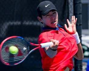 中川直樹 チャレンジャー大会初の4強入り、トップシードのユーバンクスに逆転勝ち＜男子テニス＞