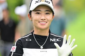 女子ゴルフ2日目は悪天候によるコースコンディション不良で中止に　単独首位は安田祐香