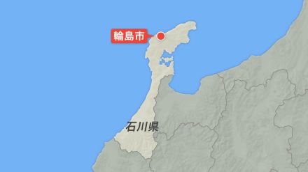 大雨により国道249号沿いで土砂崩れが発生 石川・輪島市