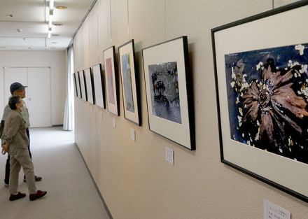 四季折々の風景切り取る　花巻市文化会館　愛好家団体が写真展【岩手】