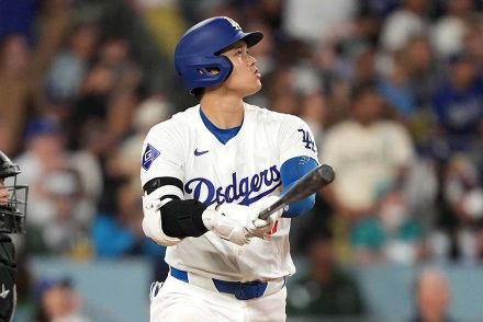 大谷翔平の超速177キロ弾で「ムーキーの顔見て！」　固まったMVP男に米実況席も笑撃「完璧だ（笑）」