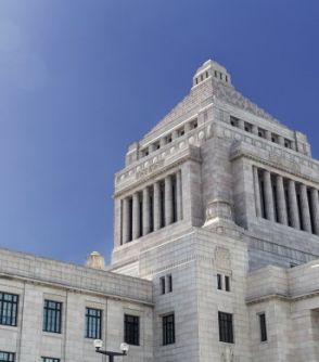 生産性が「あまりにも低すぎる」国会議員...その改善のために橋下徹が国会に求める、「民間なら当たり前」の「簡単すぎる規則改正」