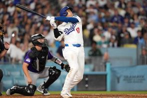 大谷翔平は「スペクタクル」　完全ボール球を129mかっ飛ばす高い技術に両軍指揮官が脱帽「才能だ」