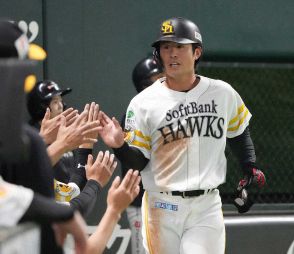 ソフトバンク・川村友斗が大一番で“持ってる”プロ1号「大事な試合で結果残して偉い」