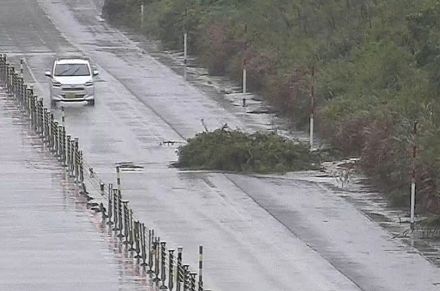 【山形・大雨】東北中央自動車道 大石田村山IC～尾花沢IC間の通行止めは午後2時半に解除