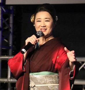 「歌う看護師」入山アキ子　バースデーライブ　10月28日に山口県・秋芳洞で史上初のライブも実施