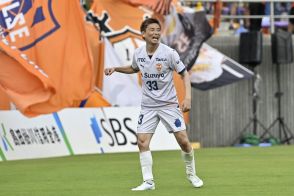 清水エスパルス 8分間で3ゴール!2試合連続逆転勝ちで首位再浮上 藤枝MYFC 矢村の先制弾も実らず【J2第32節速報】